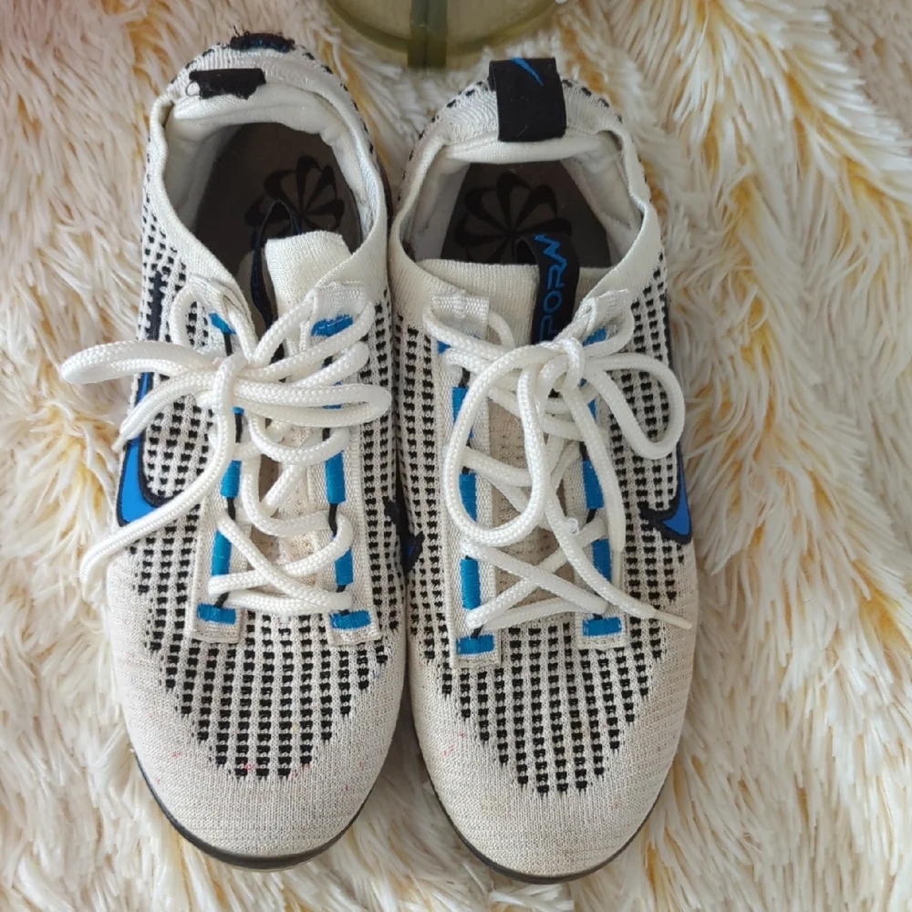 ❣️👟❣️Kids Nike Air VaporMax Tennis Shoes ❣️👟❣️